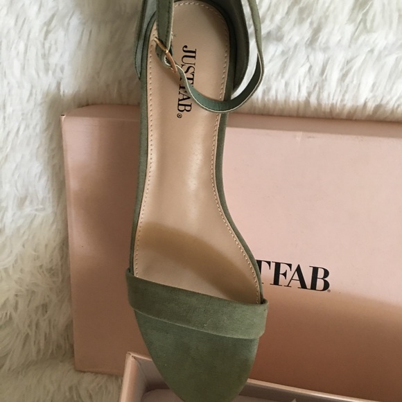 JustFab Sexy Sandals for Spring size 7.5 - Picture 1 of 4